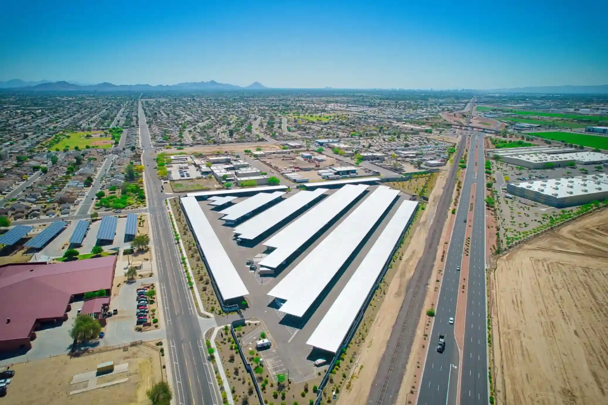 Honey Bee RV in Peoria with covered parking